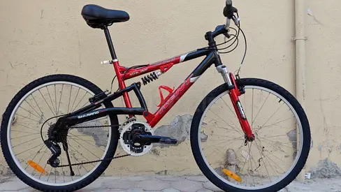 Mountain bicycle Japan import Free delivery used refurbished 100% working high quality strong bike