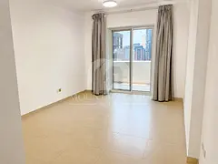 Vacant Now | Modern Design | Bright Unit