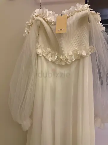 Elegant White Wedding Dress with Floral Details 10 to 11 years new with tag