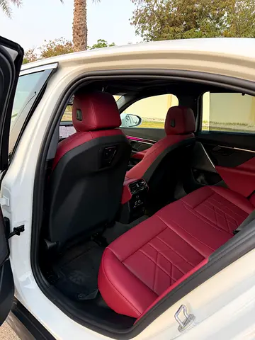 2027 BMW 5-SERIES — миниатюра 10