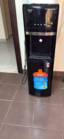 Hitachi Standing Water Dispenser - Hot & Cold