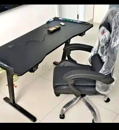 Black L-shaped Gaming/Work Desk with Ergonomic Office Chair - Good Condition