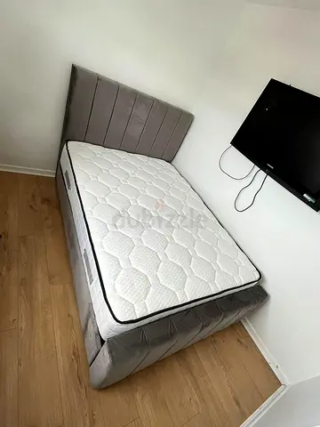 Luxury Fabric Bed Frame With Mattress Stylish Modern Design Headboard
