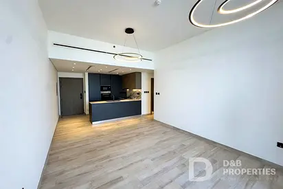 Unfurnished | Large Layout | Pool & Villa View