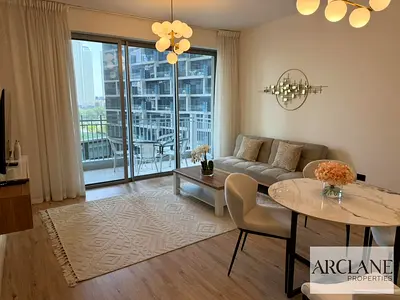Brand new Furniture | Close to Dubai mall | Vacant | 1 Bedroom