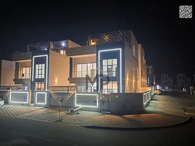 Unmissable opportunity | Luxury villa in Al-Haliyo 2, 7 master bedrooms with a built-up area of ​​4000 feet, super deluxe finishing and specifications
