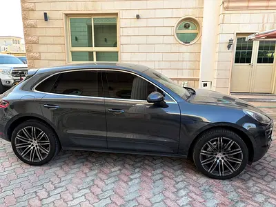 2017 Porsche MACAN — фото 4