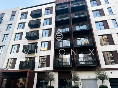 Stunning Water Views | Spacious & Modern Apartment