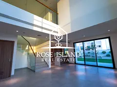 Private Garden|Modern Kitchen|CommunityView|Ready