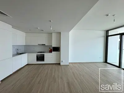 Canal View | Premium 2-Bedroom | Prime Location
