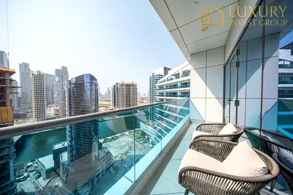 Exclusive | Vacant | High Floor