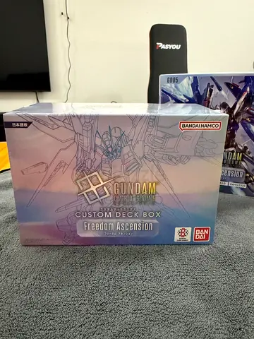 Bandai Gundam Card Game Custom Deck Box + Freedom Ascension