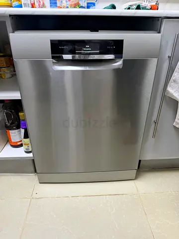 Bosch Series 8 Dishwasher WiFi System Almost New Condition