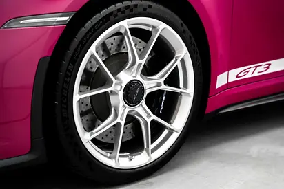 2023 Porsche 911 thumbnail 6
