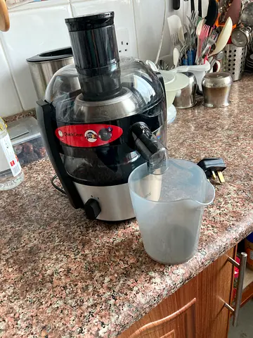Electric Cold Press / Centrifugal Juice Extractor - Good Working Condition 500 w