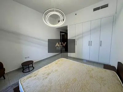 High Floor | Full furnished | Close to Exit