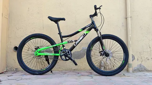 Mountain bicycle BRAND NEW size 24 assembled and free delivery