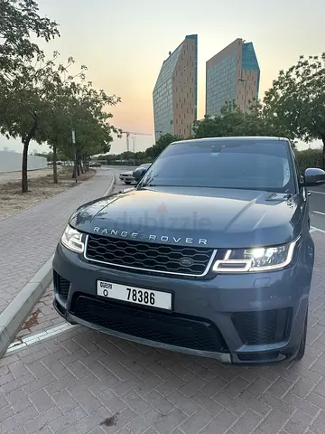 Land Rover Range Rover Sport HSE 2018 - Pristine Condition - American Specs