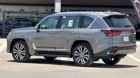 صورة 4 لـ 2026 Lexus LX-SERIES