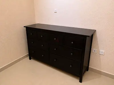 Dark Wood 7-Drawer Dresser / Chest - Good Condition