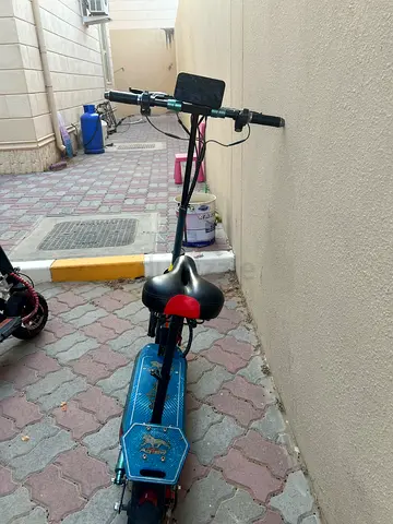 Electric scooter with seat - used, working condition