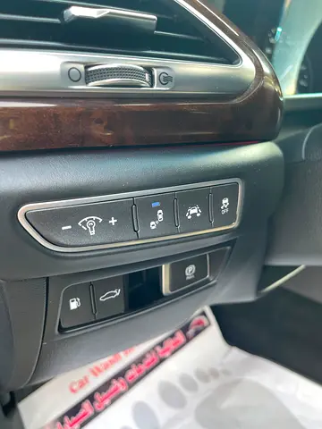2017 Genesis G90 — фото 9