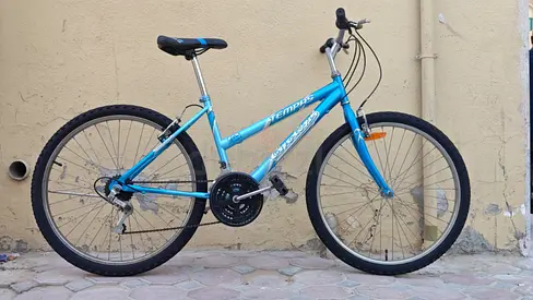 Mountain bicycle Japan import Free delivery used refurbished 100% working high quality strong bike