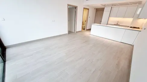 1BR Apartment | Large Living Area | Spacious Layout
