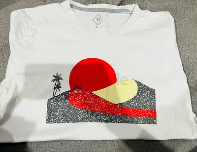 White cotton t shirt