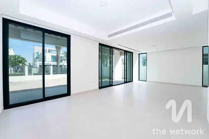 Single Row | Vacant | View today