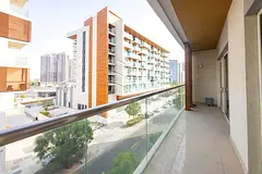 EXCLUSIVE | Up to 4 Payments | Premium Location