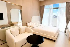 Smart Home | Fully Furnished | Ready to Move-in