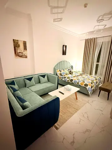 Studio for monthly rent in Ajman - Al Rashidiya - Oasis Towers ✔️ Includes bills and internet ⚡📶 Gym, swimming pool, parking - Fully furnished