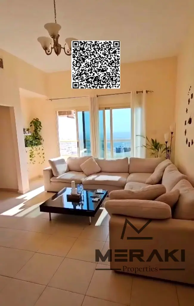 للبيع شقة مميزة بإطلالة مفتوحة في موقع مرغوب للاستثمار بسعر الكاش للتملك الحر وللتسليم الفوري