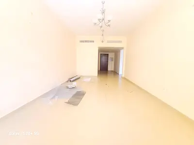 Lavish 1bhk with balcony/ parking new muwaileh sharjah