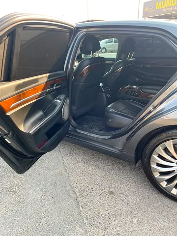 2017 Genesis G90 — фото 13