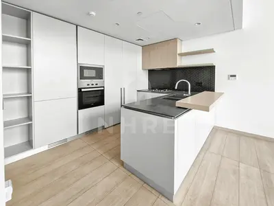 GREAT LOCATION | PARK | 2BED-2BATH | FULL KITCHEN