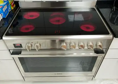Premium BOSCH Series 8 Model 5 Hobs Full Electric Ceramic Cooker Range Size 90×60 cm