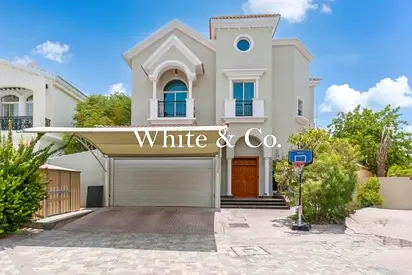 Custom Build | Newly Upgraded | Huge Plot