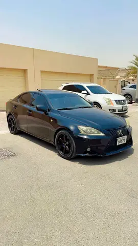 صورة مصغرة 2 لـ 2012 Lexus IS-SERIES
