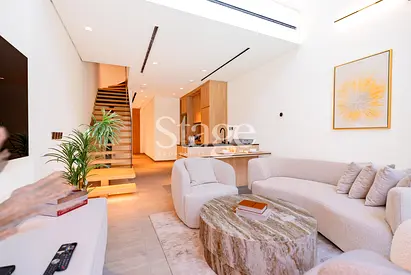 Furnished | Stunning Penthouse | Pool View