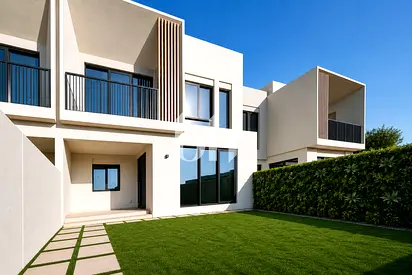 Single Row | Landscaped | Close to Pool