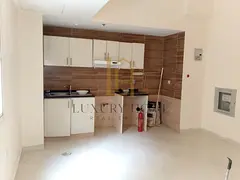Comfortable Studio with Free Parking | Easy Access to Dubai