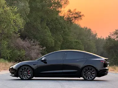 صورة 6 لـ 2021 Tesla MODEL 3