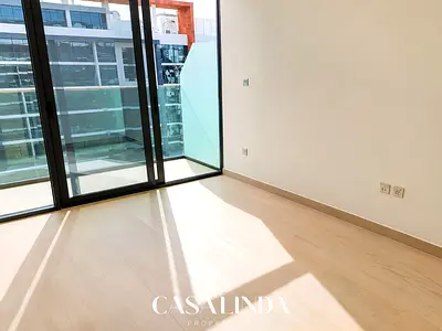 BLVD View | Prime Location | Ready To Move