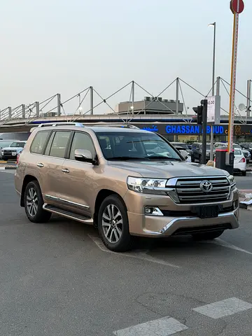 2016 Toyota LAND CRUISER — миниатюра 2
