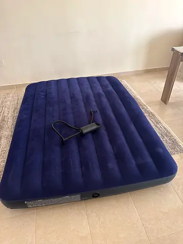 Double inflatable air mattress (blue) with pump