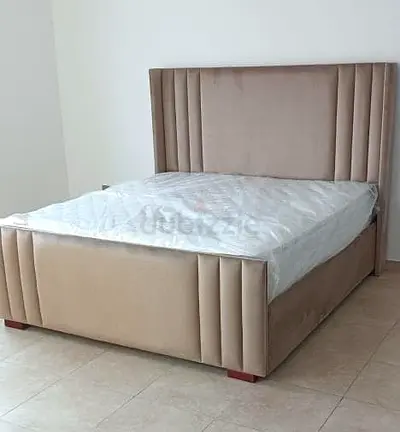 Brand New 180*200 King Size Bed Frame For Sale. Stylish Modern Design King Size Bed Set For Sale