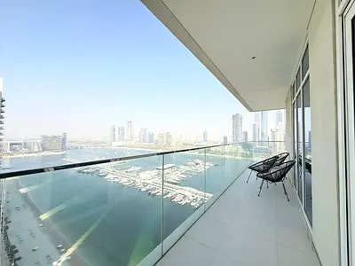 Fully Furnished | Vacant | Beach Access