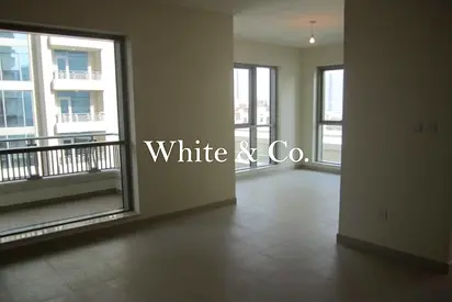 Vacant soon! | Unfurnished | Mid floor